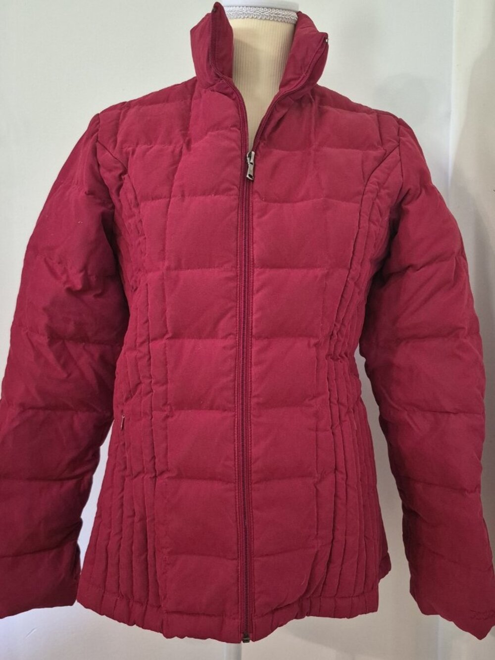 Vintage XOXO Red Puffer Jacket Women M Y2K Down‎ Feather Filled Retro Winter Ski